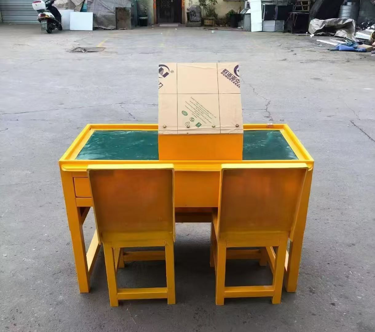 谯城防静电导通桌井下煤矿火工品发放桌：危险品流转的安全守护者